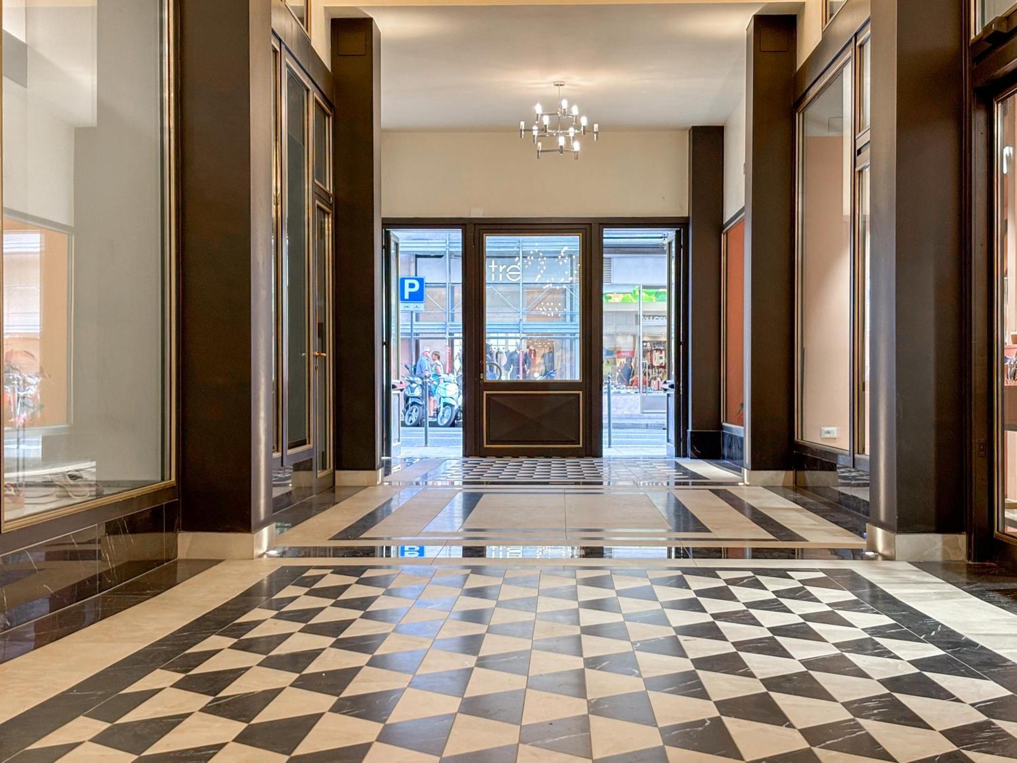 Teatro Romano Exclusive Suites Trieste Extérieur photo